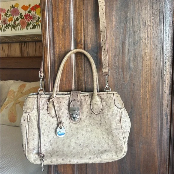 Vintage Dooney & Bourke ostrich-embossed leather shoulder handbag grayish/beige - Picture 2 of 11